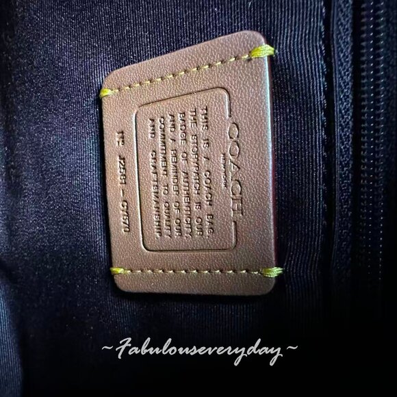 Coach Maggie Small Tote Bag In Signature Leather in Black CY670 - Picture 9 of 9